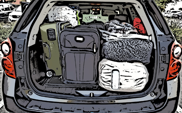 HOW TO PACK A TRUNK EFFICIENTLY